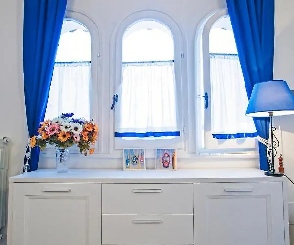 Al Blu Bed & Breakfast 3*