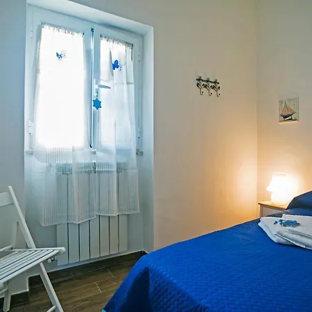 Al Blu Bed & Breakfast