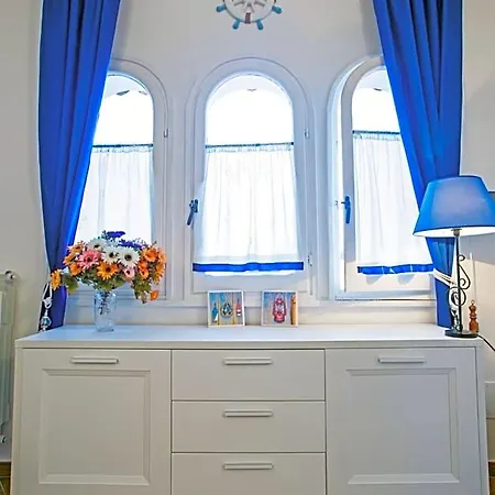 Al Blu Bed & Breakfast 3*